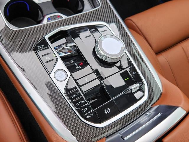 2026 BMW X7 M60i Sports Activity Vehicle