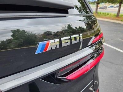 2026 BMW X7 M60i Sports Activity Vehicle