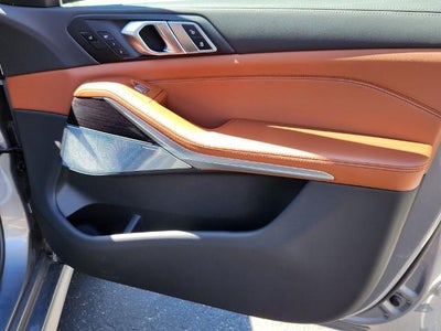 2025 BMW X7 M60i Sports Activity Vehicle