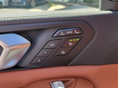 2025 BMW X7 M60i Sports Activity Vehicle