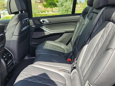 2026 BMW X7 M60i Sports Activity Vehicle