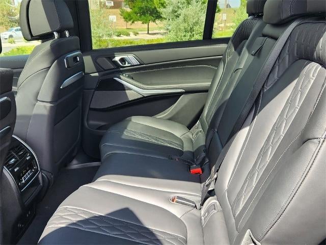 2026 BMW X7 M60i Sports Activity Vehicle