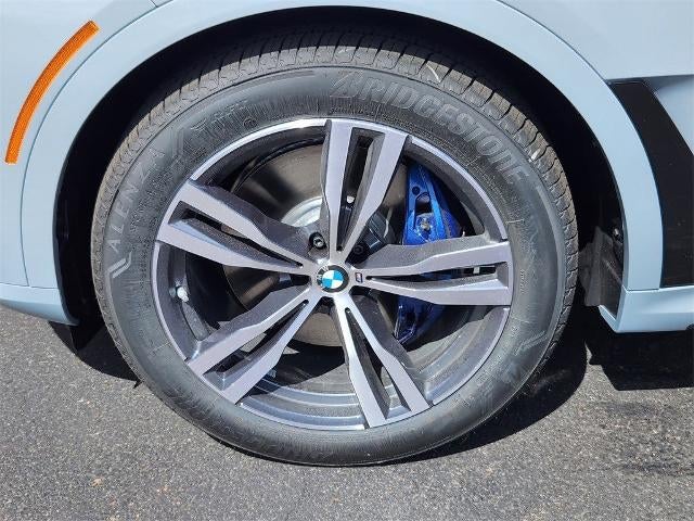 2026 BMW X7 M60i Sports Activity Vehicle