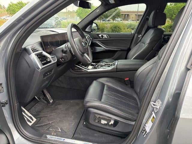 2025 BMW X7 M60i Sports Activity Vehicle