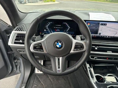 2025 BMW X7 M60i Sports Activity Vehicle