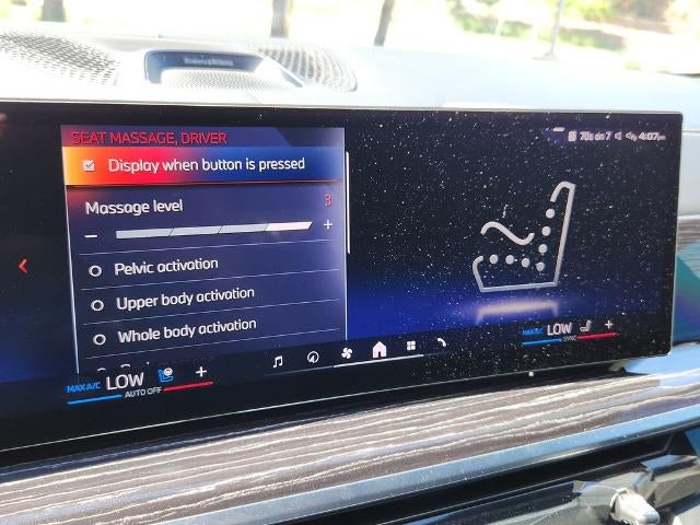 2025 BMW X7 M60i Sports Activity Vehicle