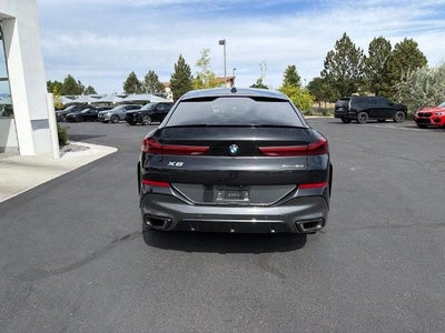2025 BMW X6 xDrive40i Sports Activity Coupe