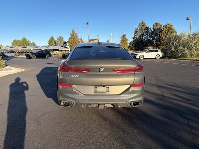 2024 BMW X6 xDrive40i Sports Activity Coupe