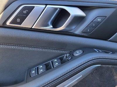 2025 BMW X5 xDrive50e Plug-In Hybrid