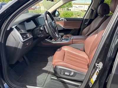 2022 BMW X7 xDrive40i Sports Activity Vehicle