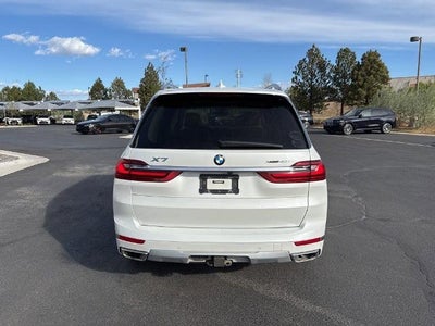 2022 BMW X7 xDrive40i Sports Activity Vehicle