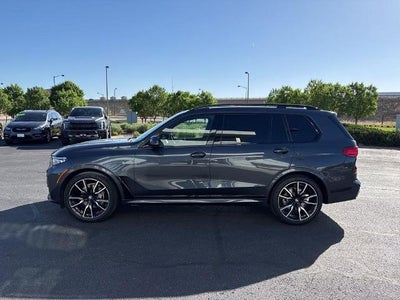2022 BMW X7 xDrive40i Sports Activity Vehicle