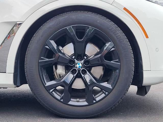 2022 BMW X7 xDrive40i Sports Activity Vehicle