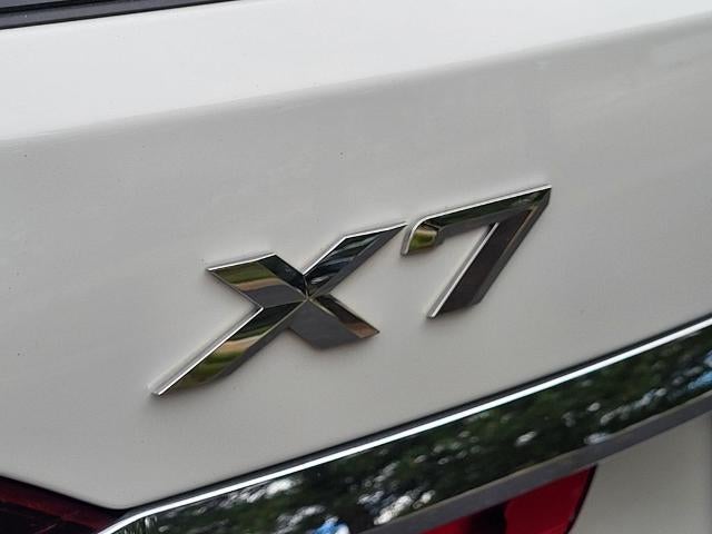 2022 BMW X7 xDrive40i Sports Activity Vehicle