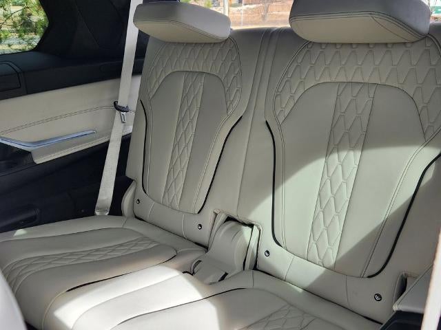 2022 BMW X7 M50i Sports Activity Vehicle
