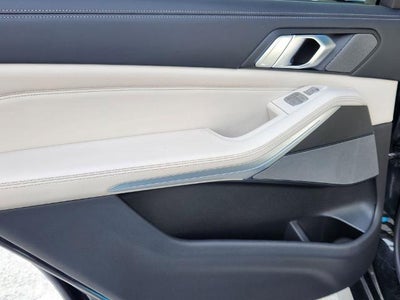 2022 BMW X7 M50i Sports Activity Vehicle