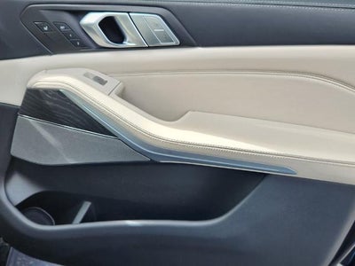 2022 BMW X7 M50i Sports Activity Vehicle