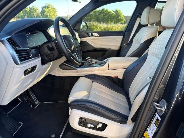 2022 BMW X7 ALPINA XB7 Sports Activity Vehicle