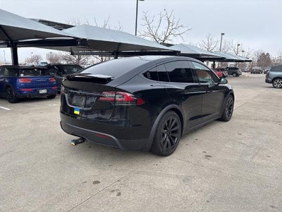 2022 Tesla Model X Base