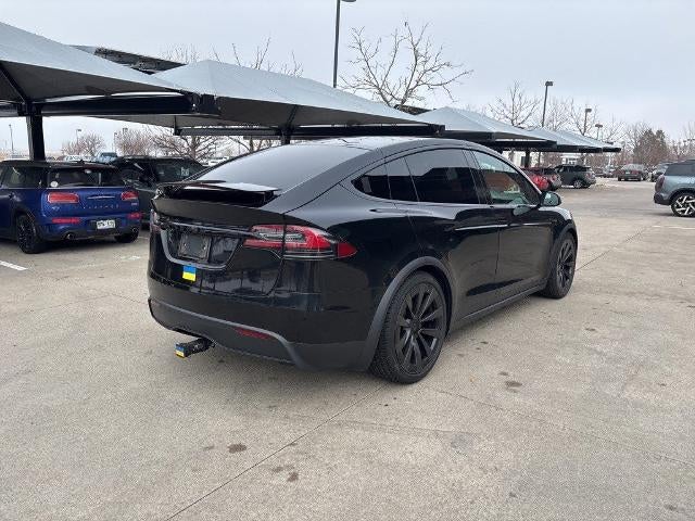 2022 Tesla Model X Base