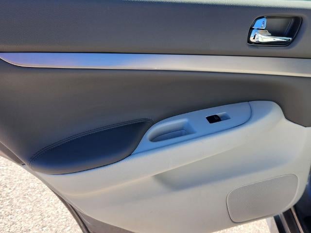 2013 INFINITI G37 Sedan x