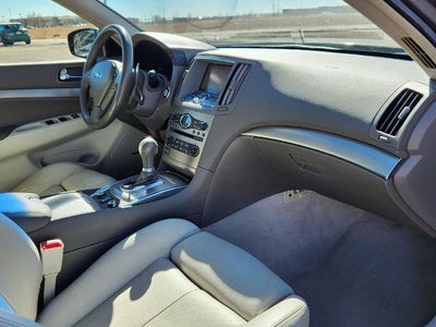 2013 INFINITI G37 Sedan x