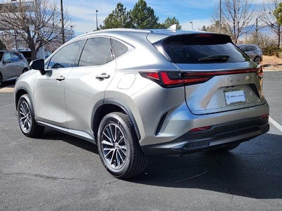 2022 Lexus NX 350h 