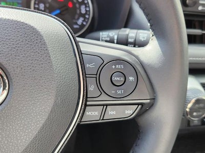 2020 Toyota RAV4 Hybrid XLE