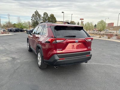 2020 Toyota RAV4 Hybrid XLE