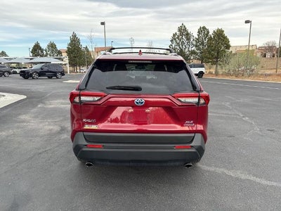 2020 Toyota RAV4 Hybrid XLE