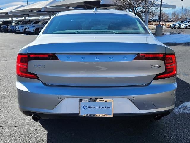 2018 Volvo S90 Momentum