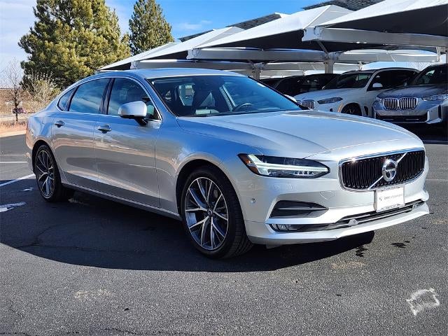 2018 Volvo S90 Momentum