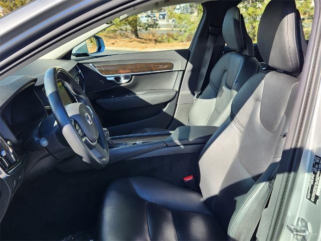 2018 Volvo S90 Momentum