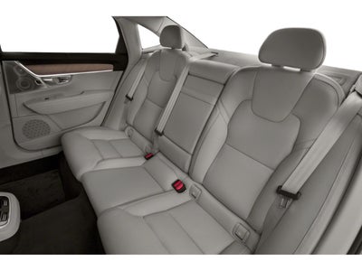 2018 Volvo S90 Momentum