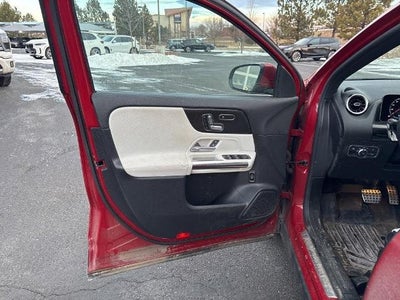 2021 Mercedes-Benz GLA 250