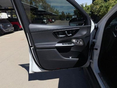 2024 Mercedes-Benz GLC 300