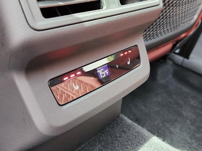 2025 Audi SQ5 Prestige