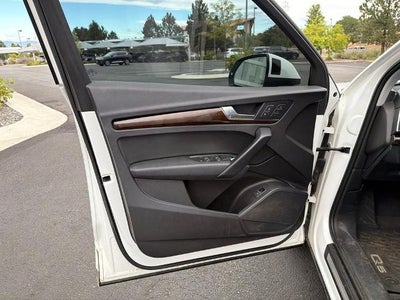 2018 Audi Q5 Premium Plus