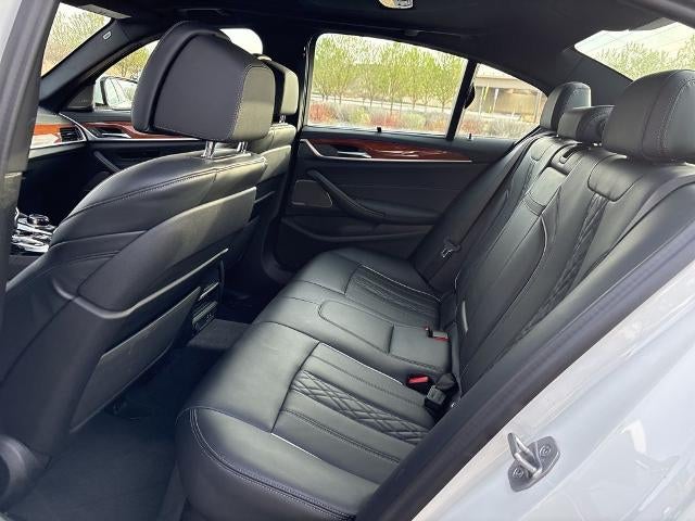 2022 BMW M550i xDrive Sedan