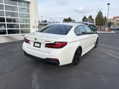 2022 BMW M550i xDrive Sedan