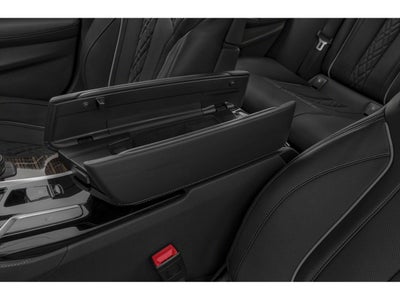 2022 BMW M550i xDrive Sedan