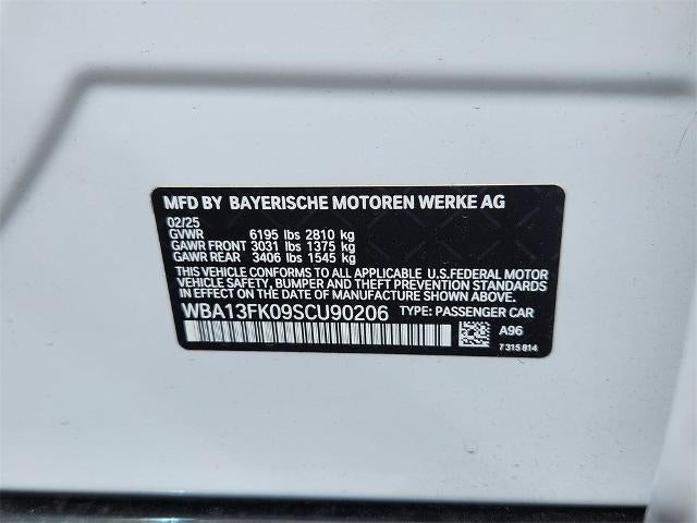 2025 BMW 550e xDrive Sedan