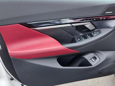 2025 BMW 550e xDrive Sedan