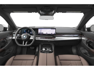 2025 BMW 550e xDrive Sedan