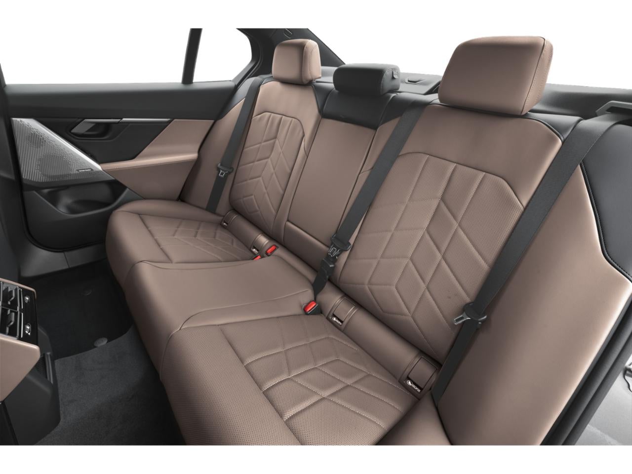 2025 BMW 550e xDrive Sedan