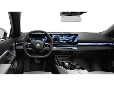 2025 BMW 550e xDrive Sedan