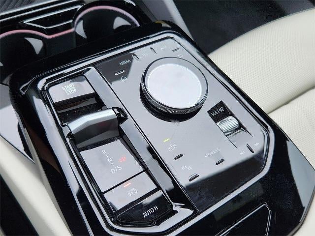 2026 BMW 530i xDrive Sedan