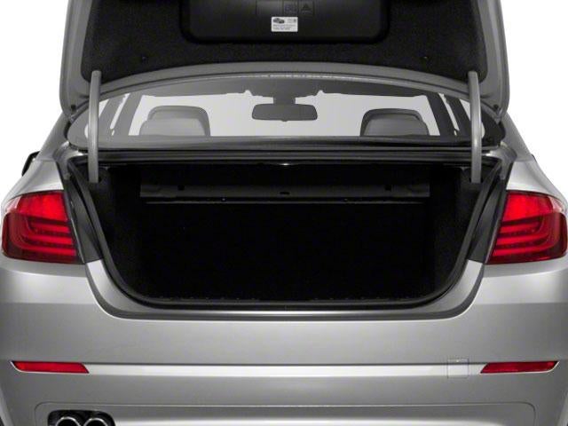 2013 BMW 550i xDrive Sedan