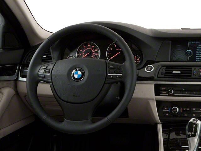 2013 BMW 550i xDrive Sedan
