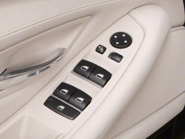 2013 BMW 550i xDrive Sedan